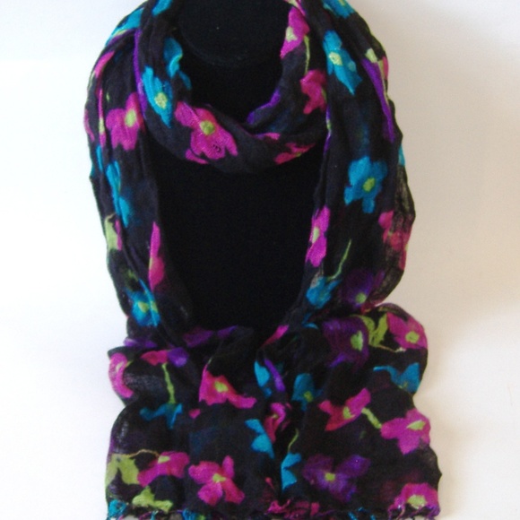 Black Flower Scarf Open Weave Pink Blue Purple - Picture 2 of 7
